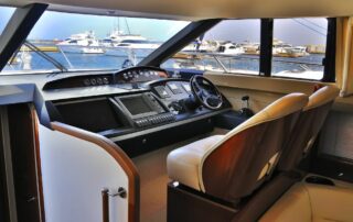 Riding in Comfort: The Evolution of Hydraulic Boat Seats